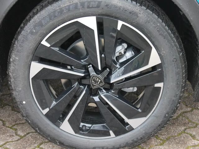 Peugeot 408 130 Allure Pack EAT8