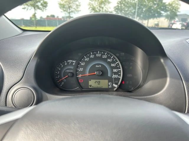 Mitsubishi Space Star Star