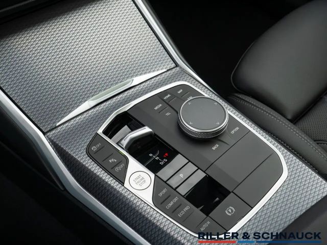 BMW 330 330i M-Sport Touring xDrive