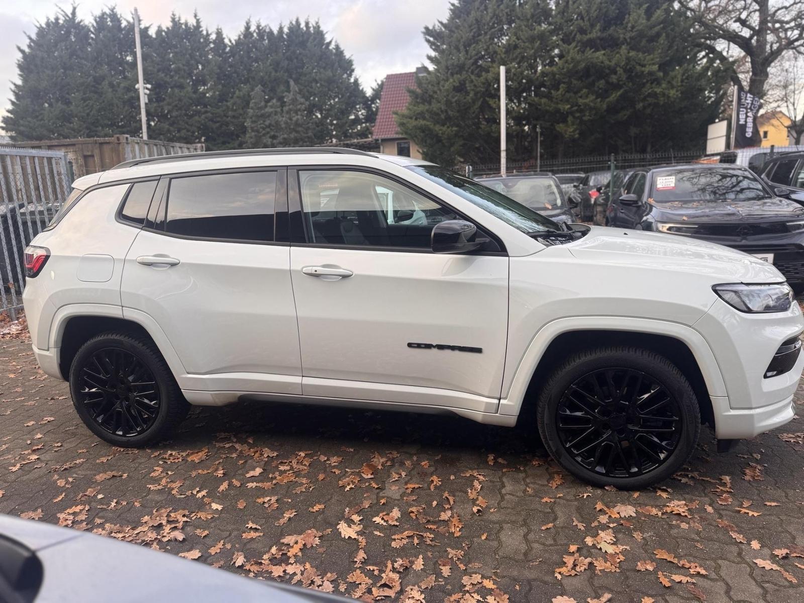 Jeep Compass Altitude