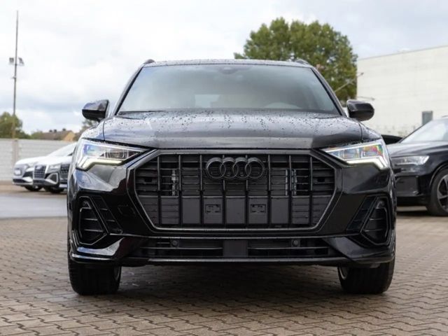 Audi Q3 35 TFSI S-Line