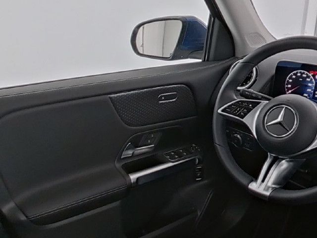 Mercedes-Benz GLB 220 4MATIC