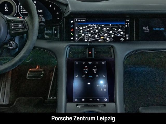 Porsche Taycan Turbo