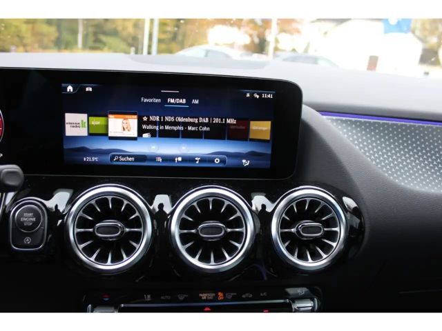 Mercedes-Benz B 250 4 MATIC, AUTOMATIK, LED, ACC, PDC, NAVI, RFK