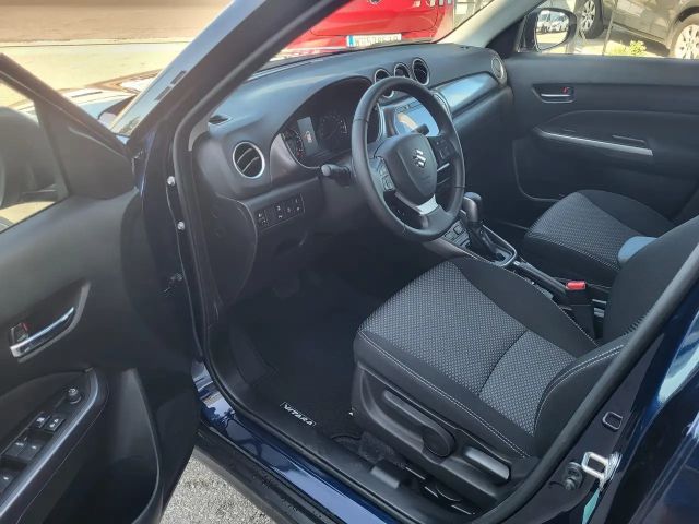 Suzuki S-Cross Hybrid