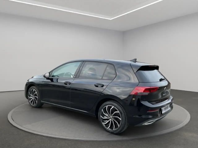 Volkswagen Golf 1.5 TSI Golf VIII