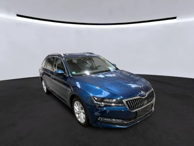 Skoda Superb 4x4 Combi Style Style