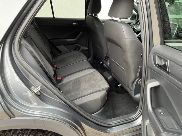Volkswagen T-Roc 1.5 TSI DSG R-Line