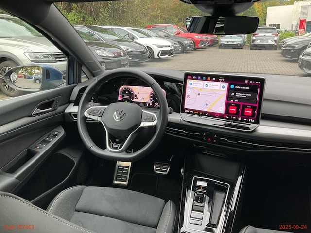 Volkswagen Golf 1.5 eTSI DSG Style