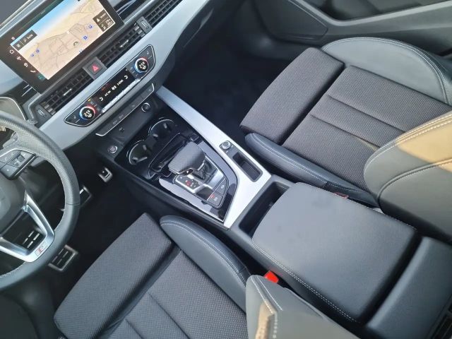 Audi A4 35 TDI Avant S-Line