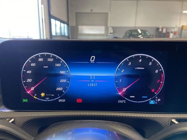 Mercedes-Benz CLA 180 CLA