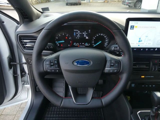 Ford Focus ST Line Wagon