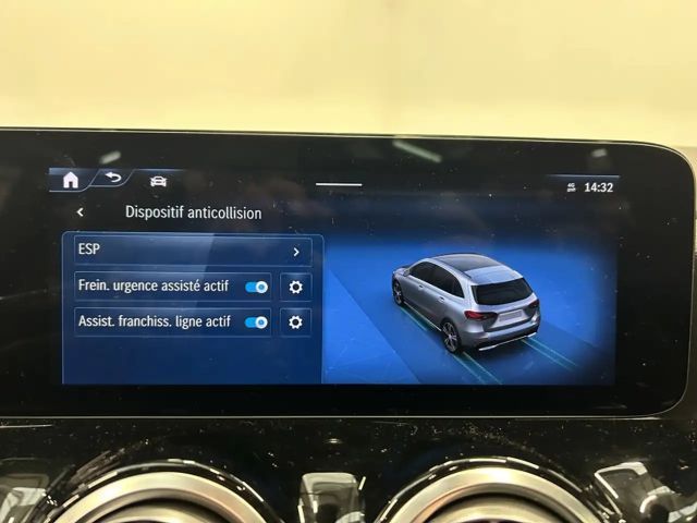 Mercedes-Benz B 180 Luxury Line