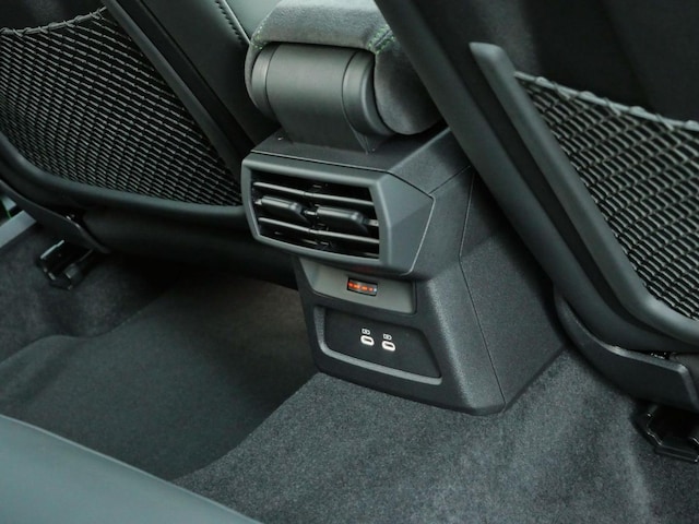 Audi RS3 Quattro S-Tronic Sedan