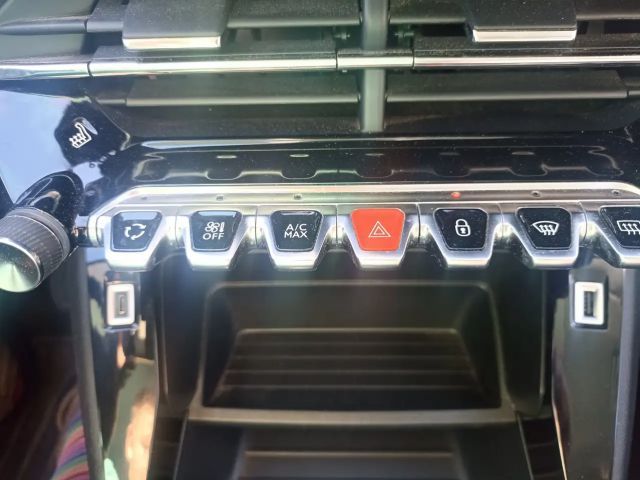 Peugeot E-208 Active Pack