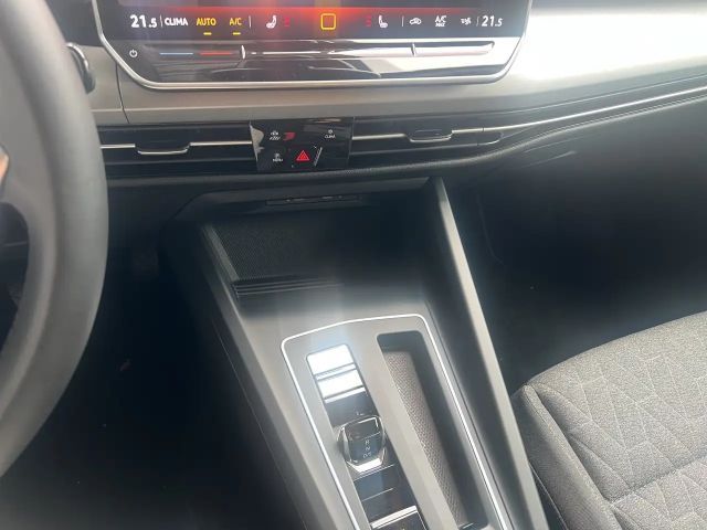 Volkswagen Golf 1.5 TSI DSG Variant