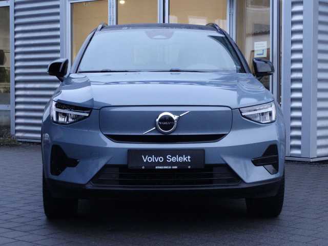 Volvo XC40 AWD Plus Recharge Twin Engine