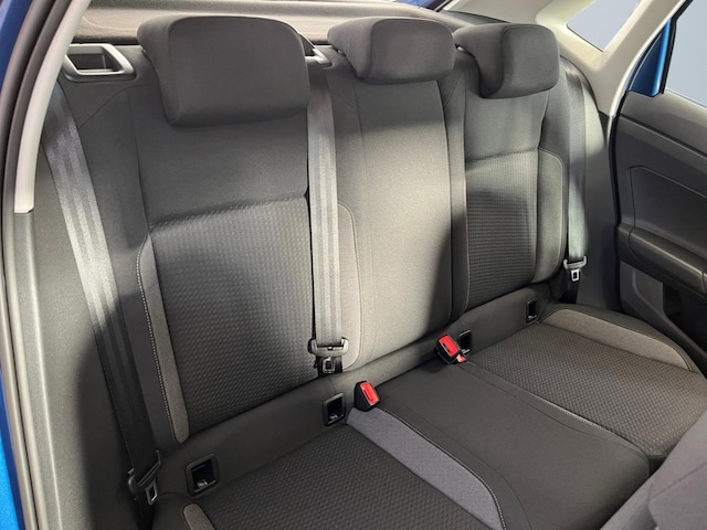 Volkswagen Polo VI 1.0 Klimaanlage Ganzjahresreifen