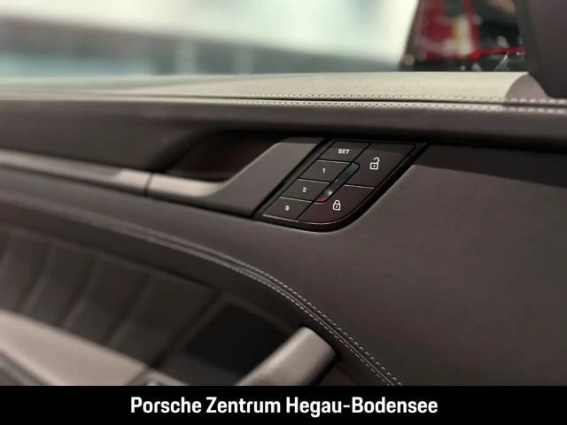 Porsche 992 4 Cabrio Carrera GTS