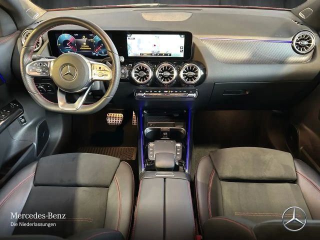 Mercedes-Benz GLA 250 4MATIC AMG Line