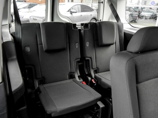 Volkswagen Caddy 2.0 TDI DSG Maxi