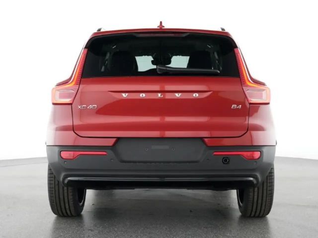 Volvo XC40 Dark Plus