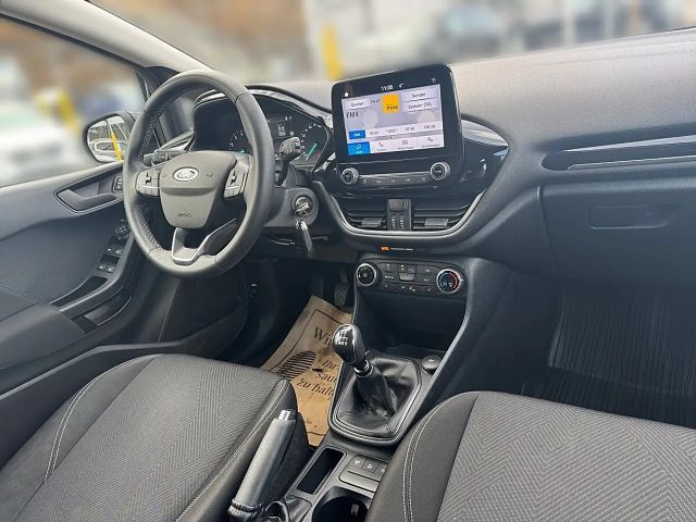 Ford Fiesta Cool & Connect