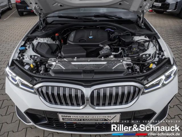 BMW 320 320d M-Sport Touring xDrive