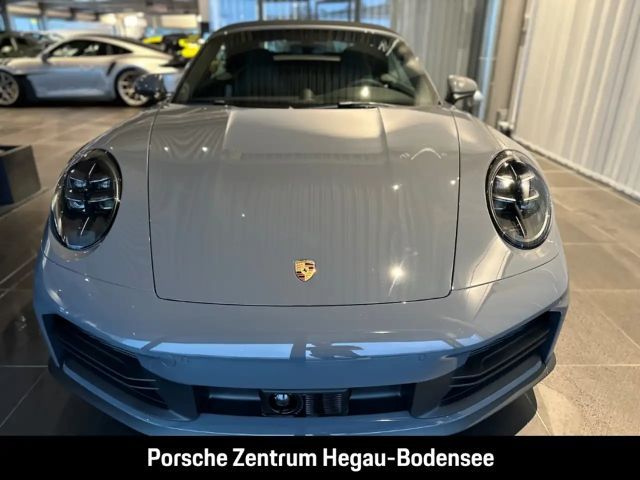 Porsche 992 Cabrio Carrera