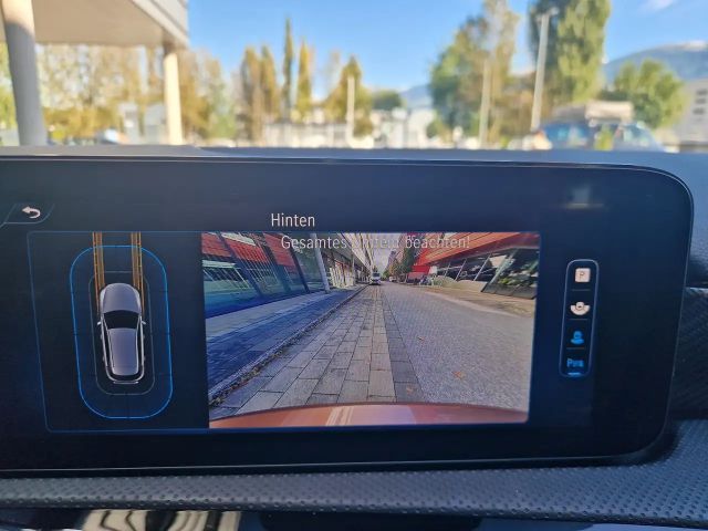 Mercedes-Benz A 180 A 180 Aut. Neuwertig-LED-NAVI-Teilleder-Rosegold!