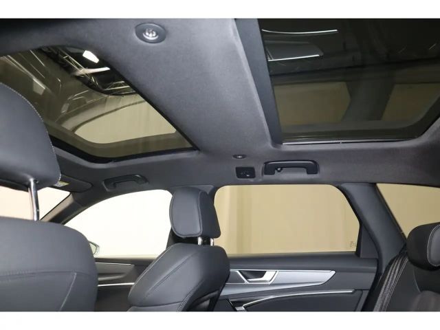 Audi A6 45 TFSI Avant Quattro S-Line