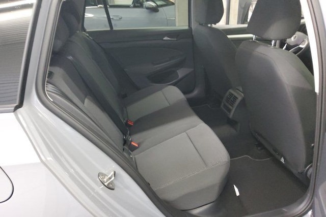 Volkswagen Golf 1.0 TSI Golf VIII Variant