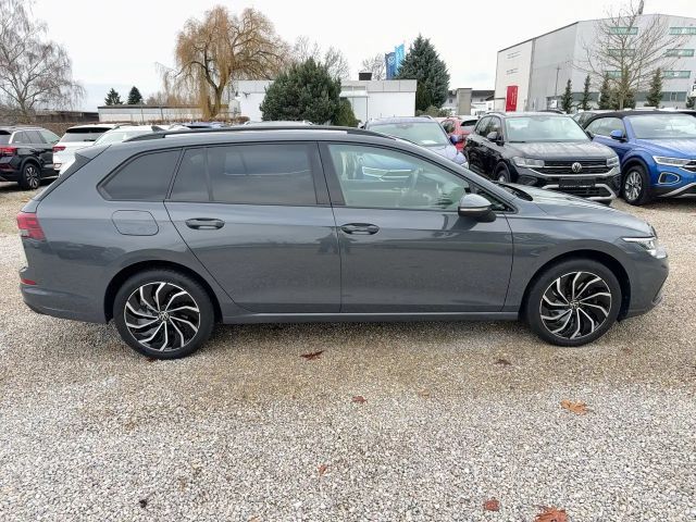 Volkswagen Golf DSG Life Variant