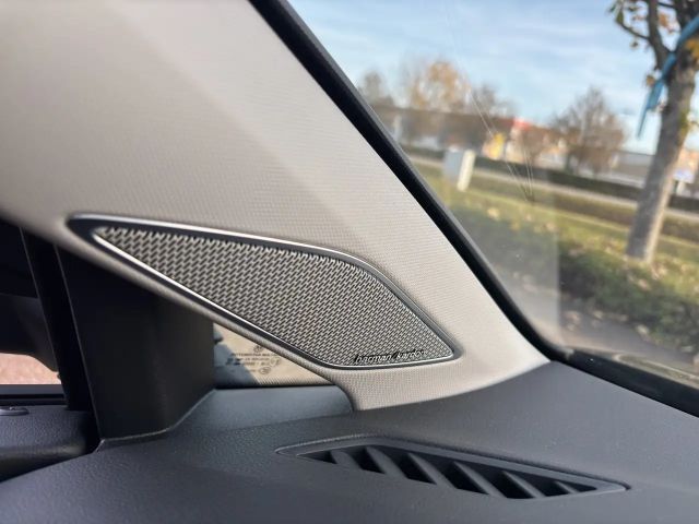 Volkswagen Golf 1.5 TSI DSG Variant