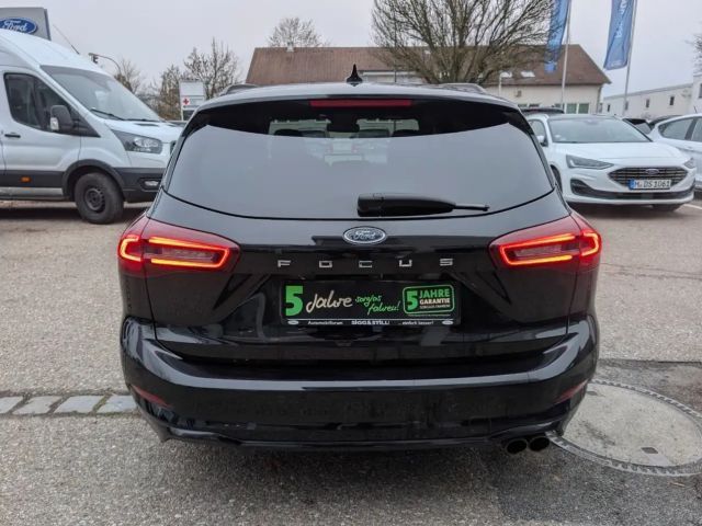 Ford Focus EcoBoost ST Line Wagon