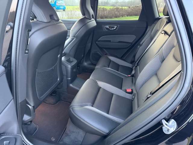 Volvo XC60 AWD Plus T8