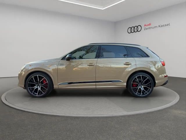 Audi Q7 S-Line
