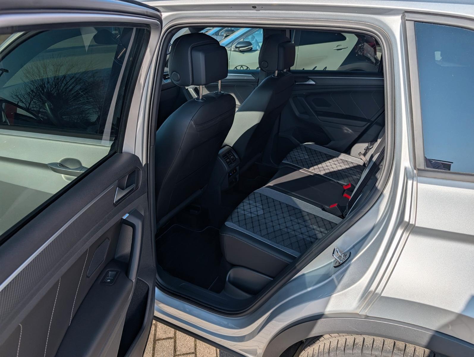 Volkswagen Tiguan 1.5 eTSI DSG R-Line