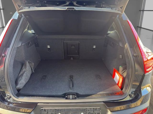 Volvo XC40 Dark Plus