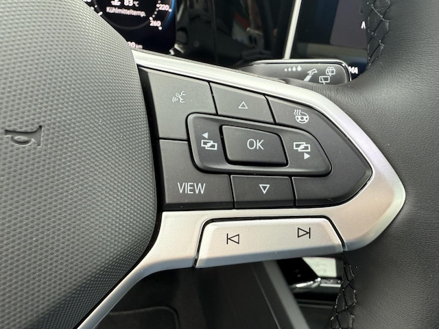 Volkswagen Golf 1.5 eTSI DSG Golf VIII