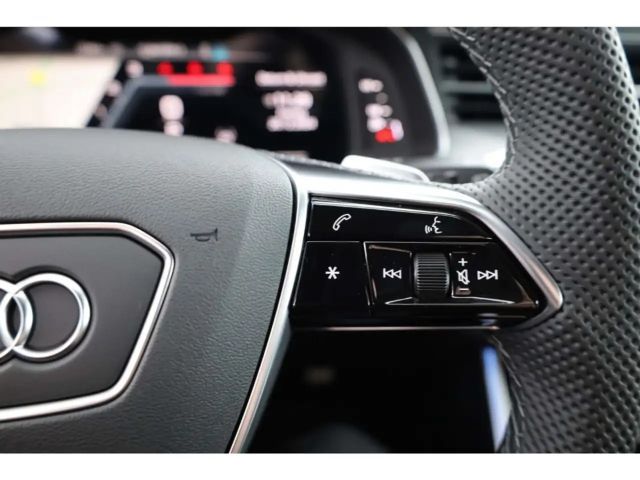 Audi S6 Avant Quattro