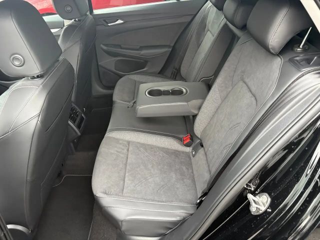 Volkswagen Golf Rabbit TSI