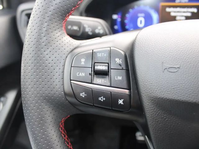 Ford Focus ST Line Wagon