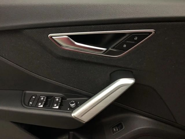 Audi Q2 30 TFSI S-Line