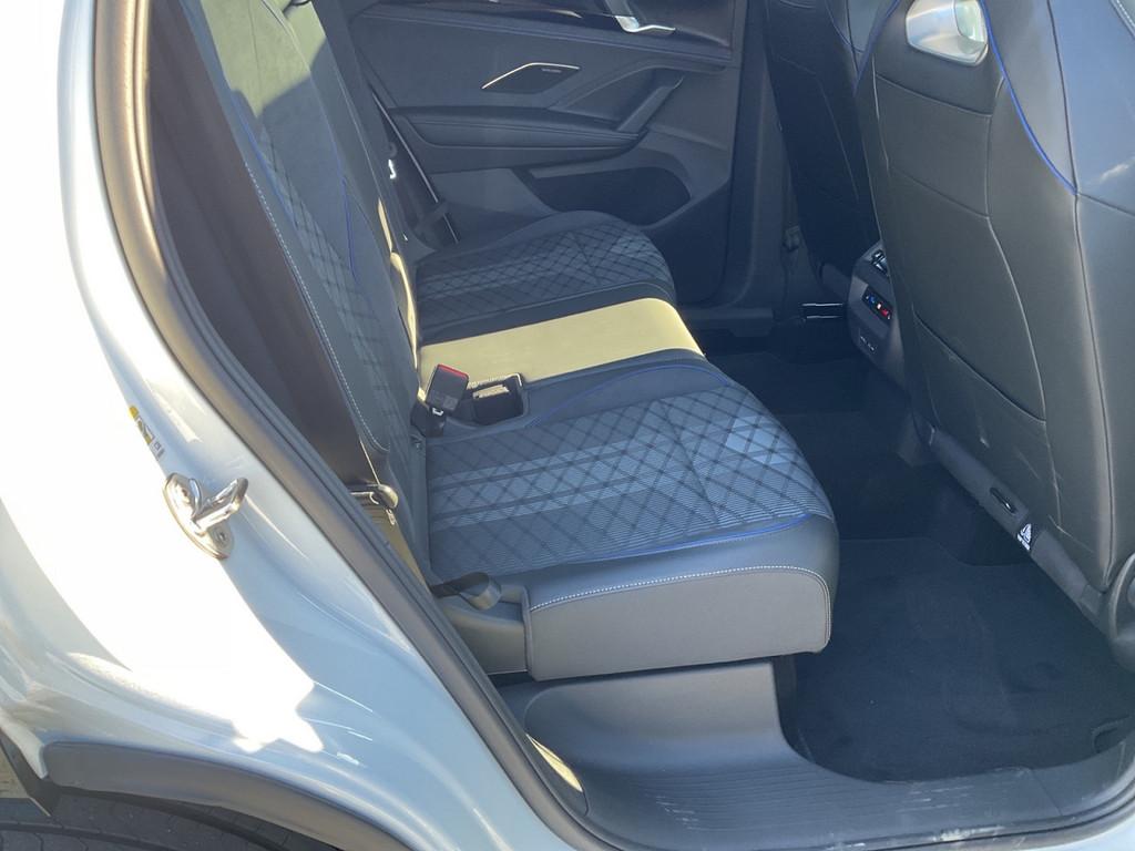 Volkswagen Tayron 2.0 TDI 4Motion DSG R-Line