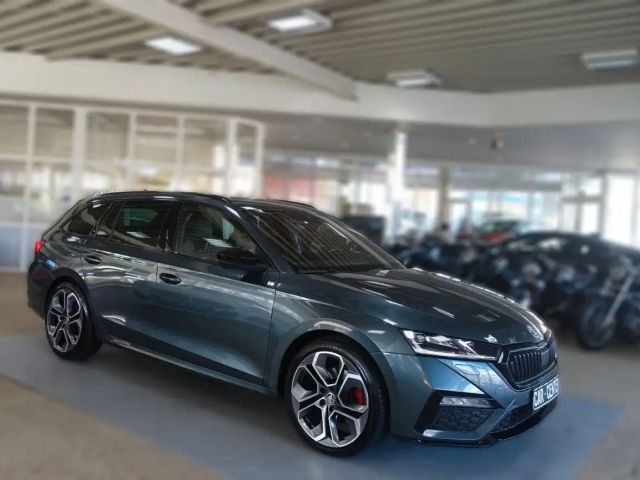 Skoda Octavia Combi RS