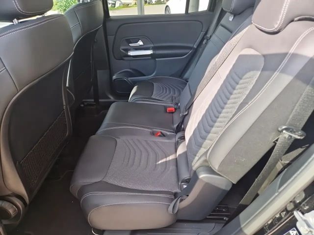 Mercedes-Benz GLB 180 GLB 180 d