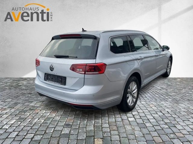 Volkswagen Passat Business DSG