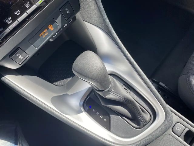 Mazda 2 Hybrid 1.5L VVT-i 116 PS e-CVT CENTRE-LINE