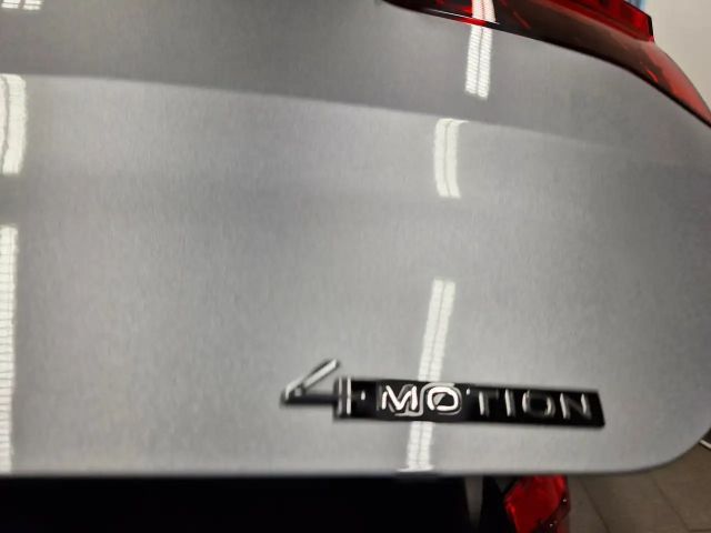 Volkswagen T-Roc 4Motion DSG R-Line